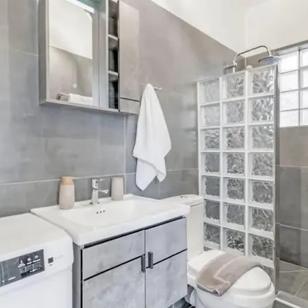 Villa μyrsini Katomerion